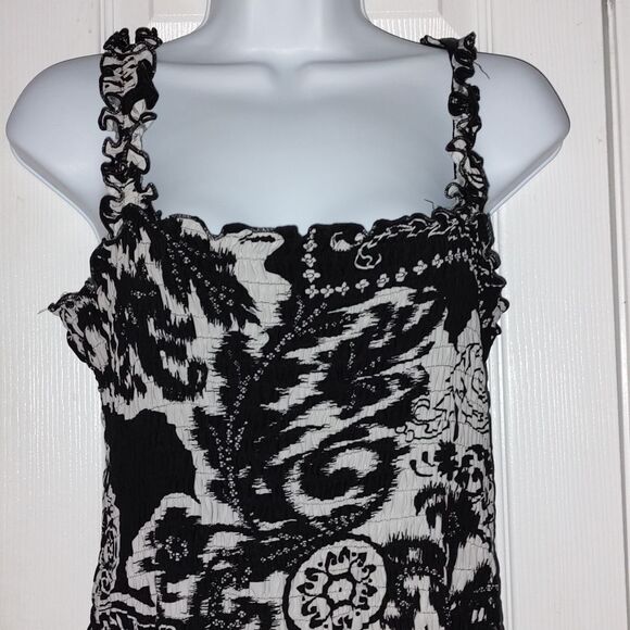 New Directions black and white smocked summer beach dress Sz 8 - Picture 4 of 8